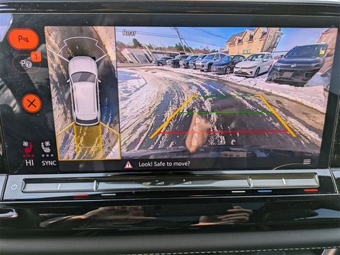 Used 2024 Volkswagen Atlas Cross Sport SEL Premium R-Line image 25