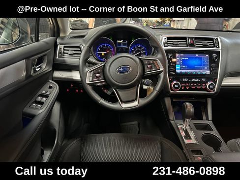Used 2019 Subaru Outback 2.5i Premium AWD/4WD image 17