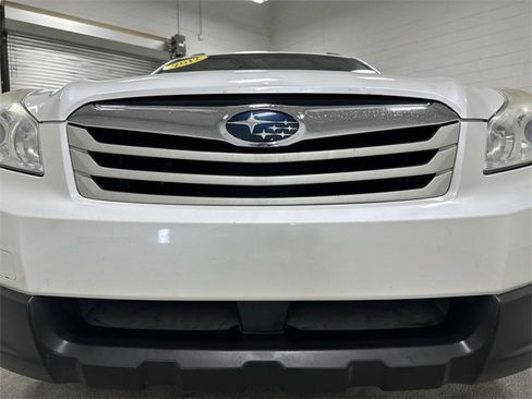 Used 2012 Subaru Outback 2.5i Premium image 10