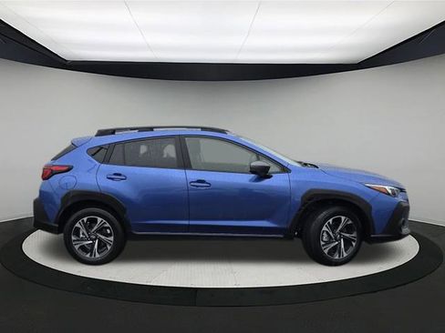 Certified 2025 Subaru Crosstrek 2.5i Premium image 8
