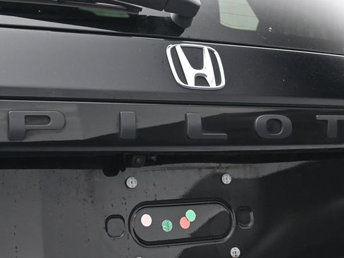 Used 2023 Honda Pilot EX-L image 21