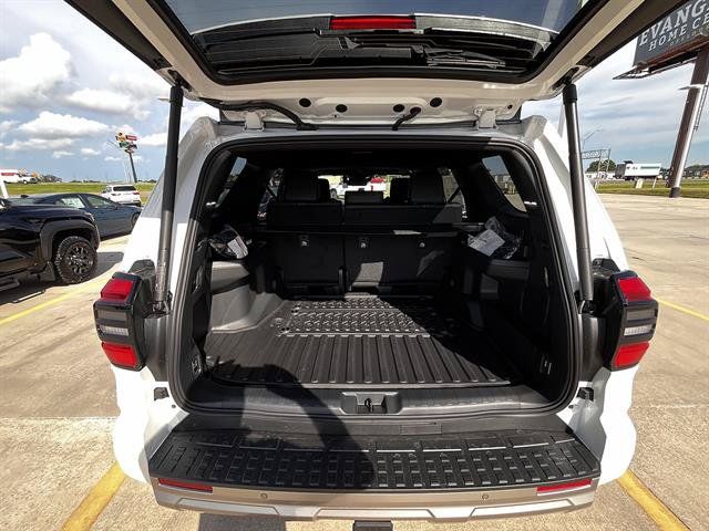 New 2026 Toyota 4Runner Limited AWD/4WD image 5