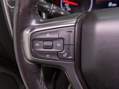 Used 2019 Chevrolet Silverado 1500 LT AWD/4WD image 28