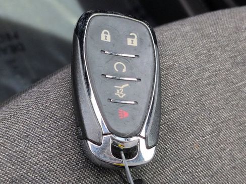 Used 2022 Chevrolet Equinox LT FWD image 29