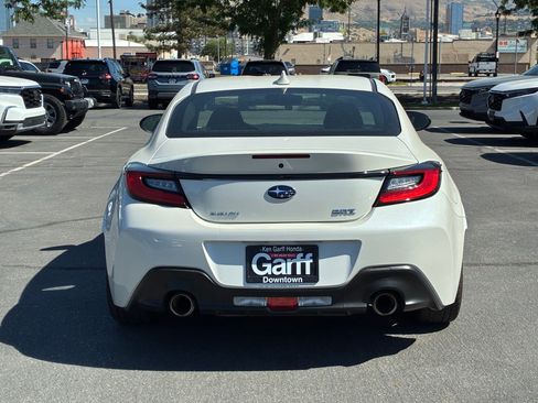 Used 2022 Subaru BRZ Limited RWD image 7
