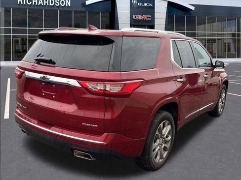 Used 2019 Chevrolet Traverse Premier image 4