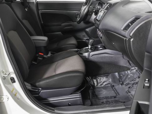 Used 2017 Mitsubishi Outlander Sport SE image 43