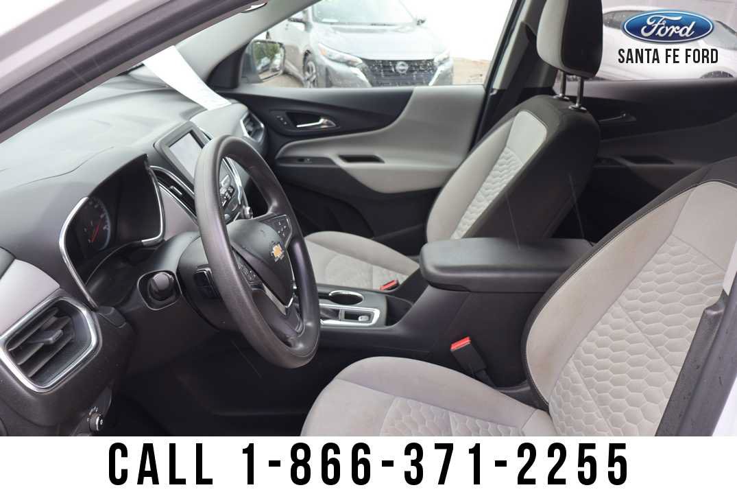 Used 2020 Chevrolet Equinox LS w/ LS Convenience Package FWD image 11
