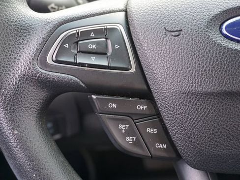 Used 2018 Ford Focus SE w/ Interior Protection Package FWD image 23