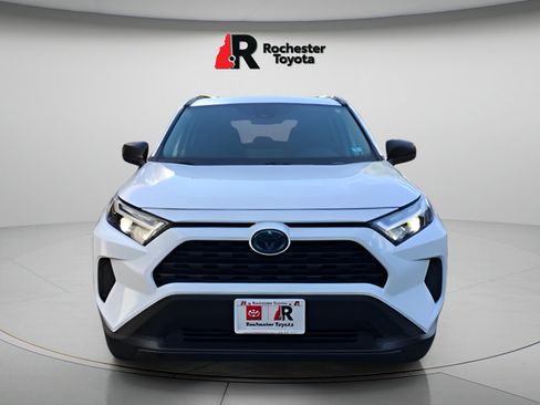 Certified 2024 Toyota RAV4 LE AWD/4WD image 2