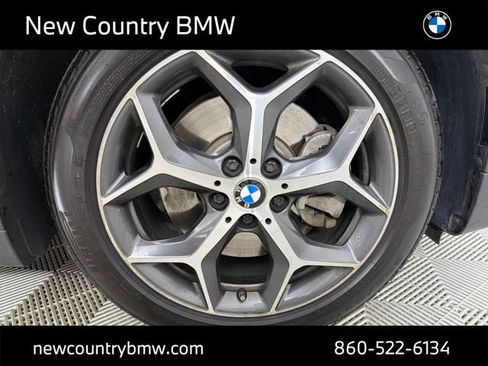 Used 2017 BMW X1 xDrive28i AWD/4WD image 9