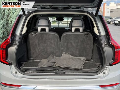 Used 2026 Volvo XC90 B6 Plus AWD/4WD image 32