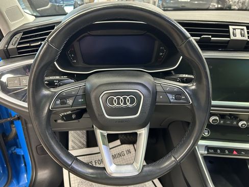 Used 2023 Audi Q3 2.0T Premium image 10