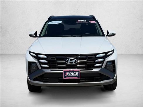 Certified 2025 Hyundai Tucson SEL AWD/4WD image 2