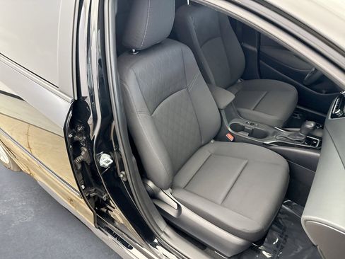 Used 2025 Toyota Corolla LE w/ LE Premium Package image 16