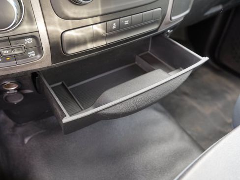 Used 2017 RAM 1500 Tradesman w/ Popular Equipment Group AWD/4WD image 28