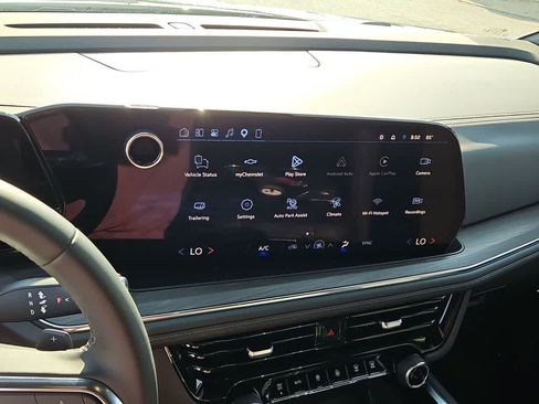 Used 2026 Chevrolet Tahoe LS AWD/4WD image 24