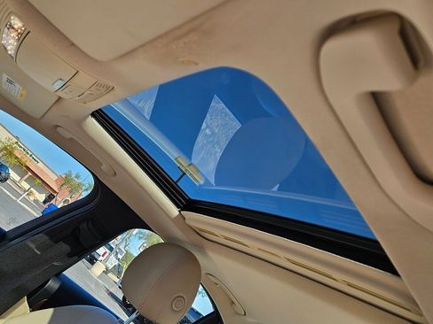 Used 2020 Mercedes-Benz C 300 Sedan image 16