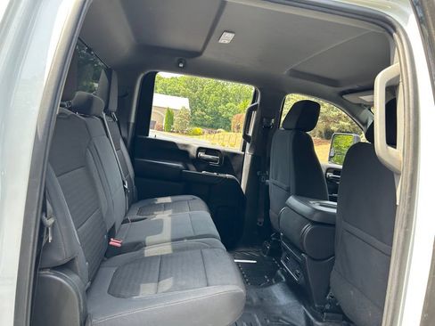 Used 2023 GMC Sierra 3500 Pro w/ Fleet Convenience Package RWD image 46
