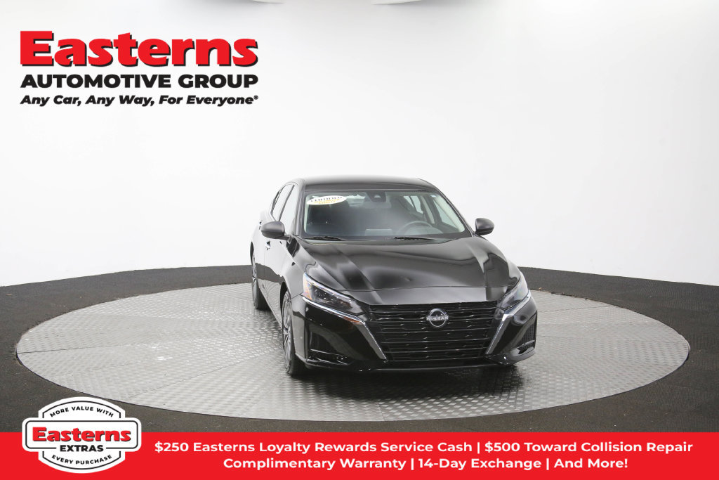Used 2024 Nissan Altima 2.5 SV FWD image 48