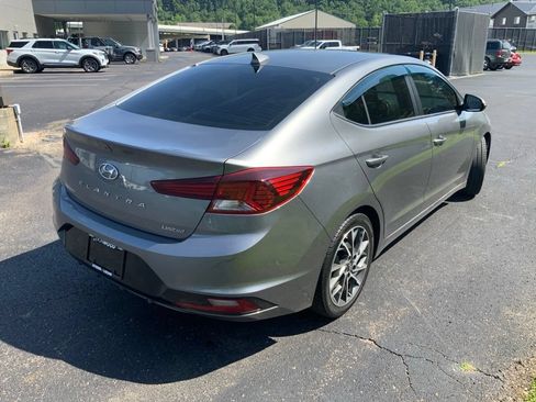 Used 2019 Hyundai Elantra Limited w/ Ultimate Package 02 FWD image 15