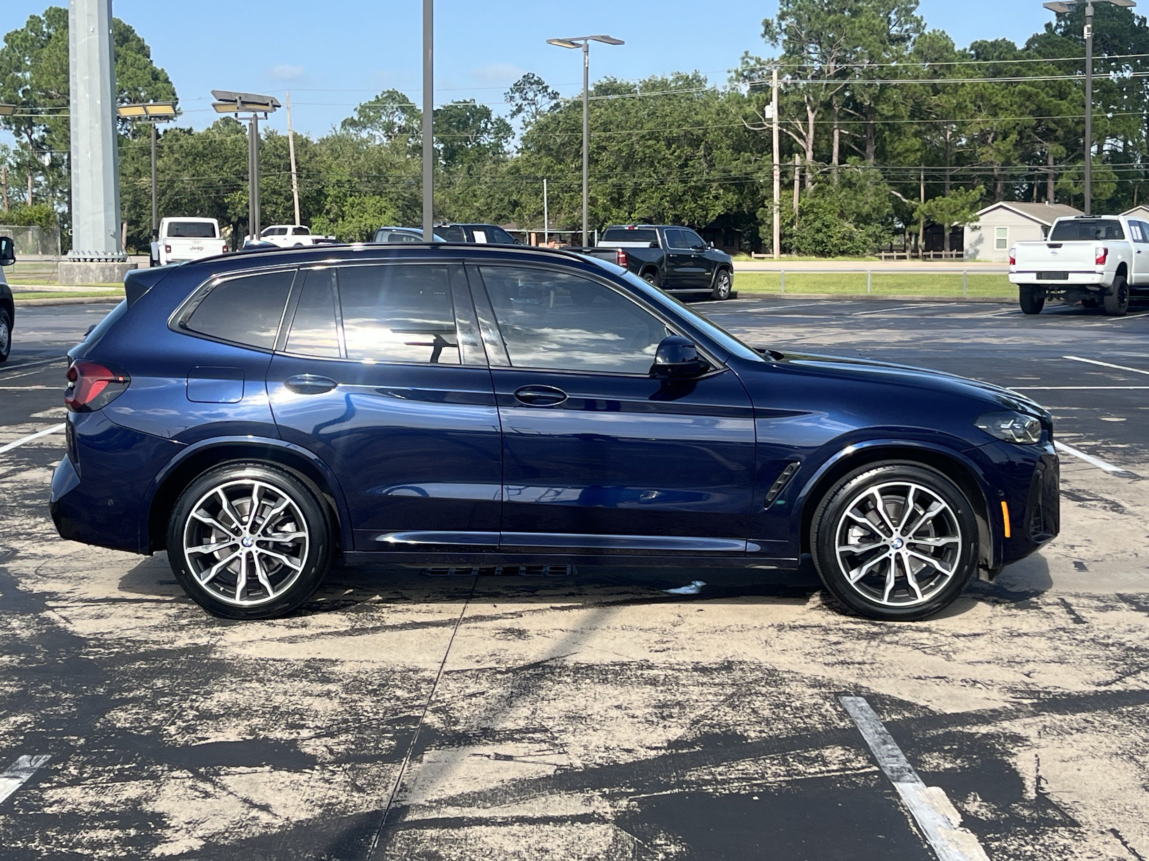 Used 2023 BMW X3 sDrive30i w/ M Sport Package RWD image 10