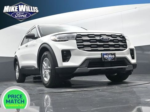 New 2026 Ford Explorer Active w/ Active Comfort Package image 18