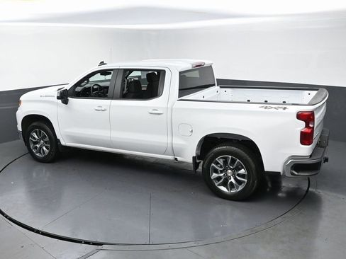Used 2025 Chevrolet Silverado 1500 LT image 47