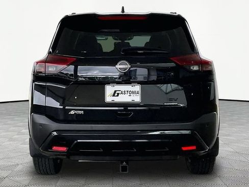 Used 2023 Nissan Rogue SV w/ SV Premium B Package FWD image 6