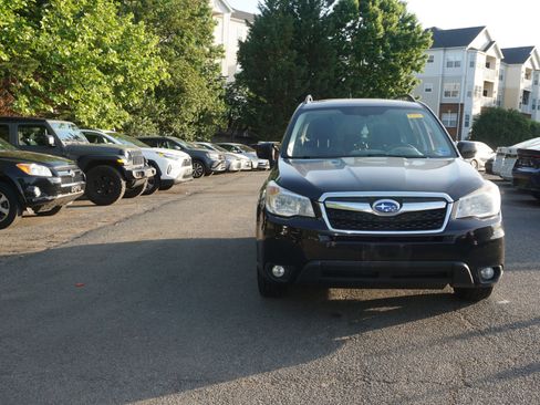 Used 2014 Subaru Forester 2.5i Premium w/ All-Weather Package AWD/4WD image 2