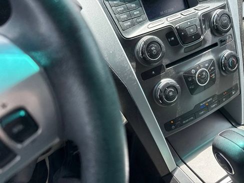 Used 2014 Ford Explorer FWD image 9