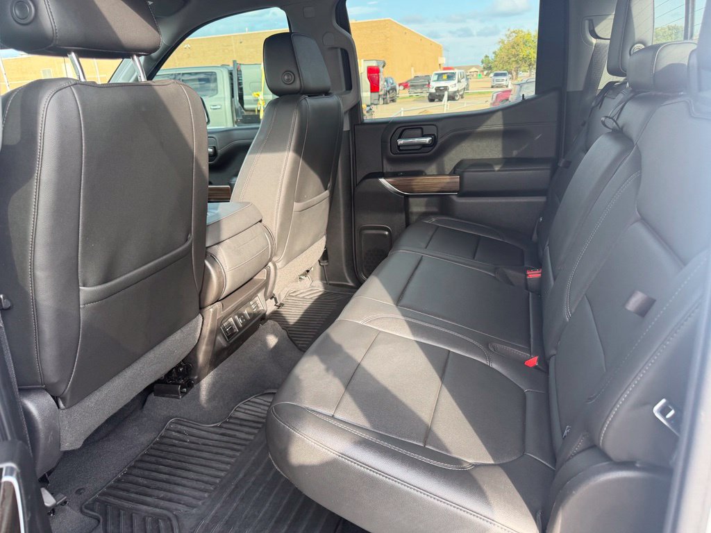 Used 2019 Chevrolet Silverado 1500 LT w/ All-Star Edition AWD/4WD image 18