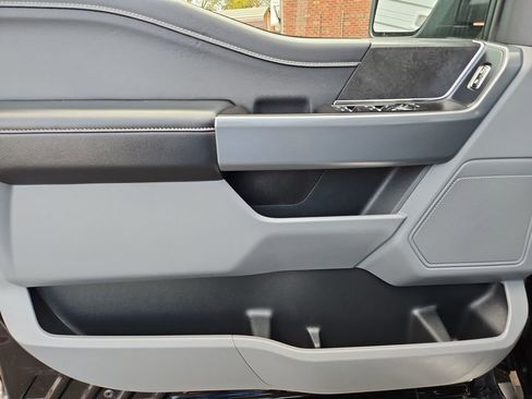 Used 2024 Ford F150 XLT w/ Mobile Office Package image 27