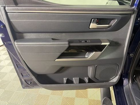 Used 2024 Toyota Tundra Limited image 12