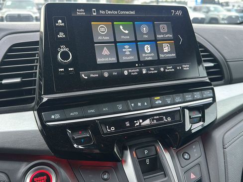 Used 2025 Honda Odyssey Sport-L image 14