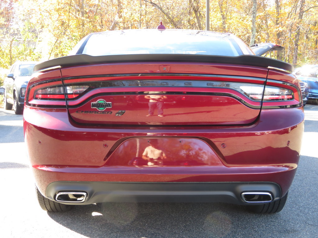 Used 2023 Dodge Charger SXT w/ Blacktop Package AWD/4WD image 6