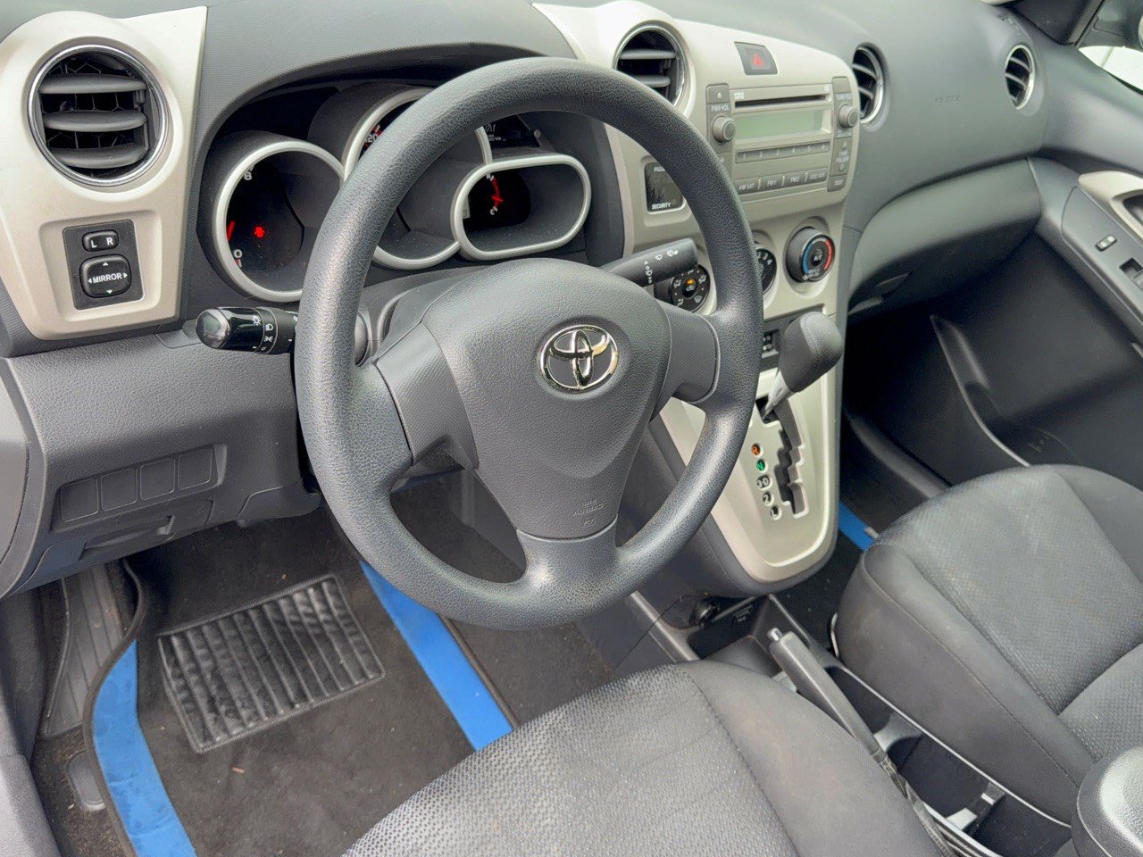 Used 2009 Toyota Matrix w/ PWR Pkg FWD image 4