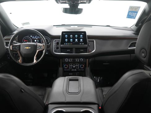 Used 2021 Chevrolet Suburban High Country w/ Premium Package image 14