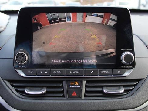 Used 2019 Nissan Altima 2.5 SR image 18