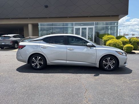 Used 2021 Nissan Sentra SV FWD image 4