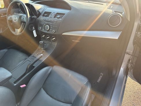 Used 2012 MAZDA MAZDA3 i Grand Touring image 50