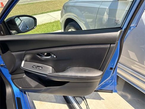 Used 2022 Nissan Sentra SR w/ Electronics Package image 13