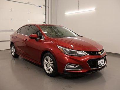 Used 2017 Chevrolet Cruze LT w/ Sun And Sound Package