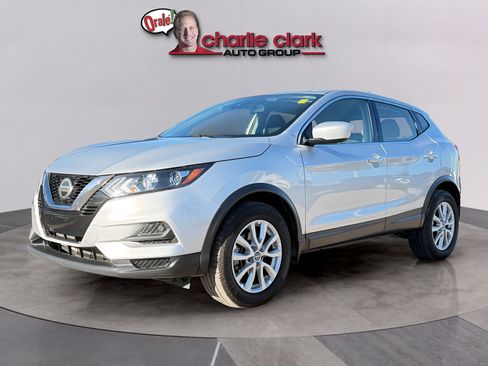 Used 2021 Nissan Rogue Sport S FWD image 1
