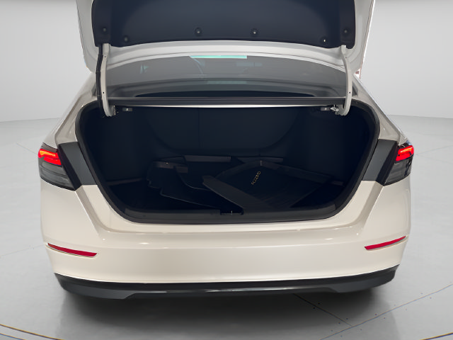 Certified 2025 Honda Accord SE image 23