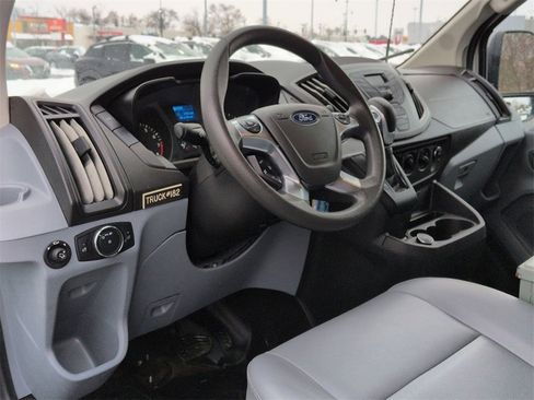 Used 2019 Ford Transit 250 130 Low Roof image 9