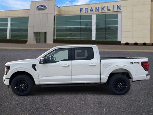New 2026 Ford F150 XLT w/ XLT Black Appearance Package image 4