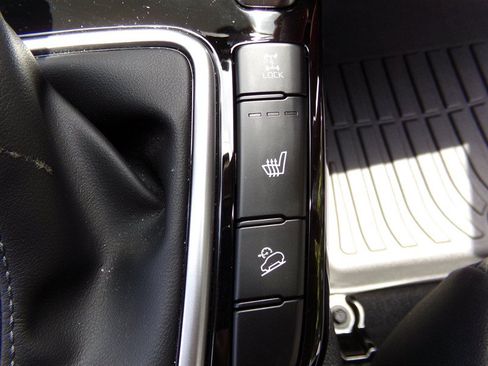 Used 2025 Kia Seltos S AWD/4WD image 28