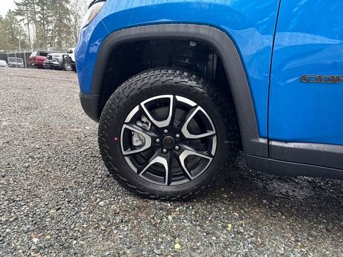 New 2026 Jeep Compass Trailhawk image 27