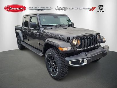 New 2025 Jeep Gladiator Sport